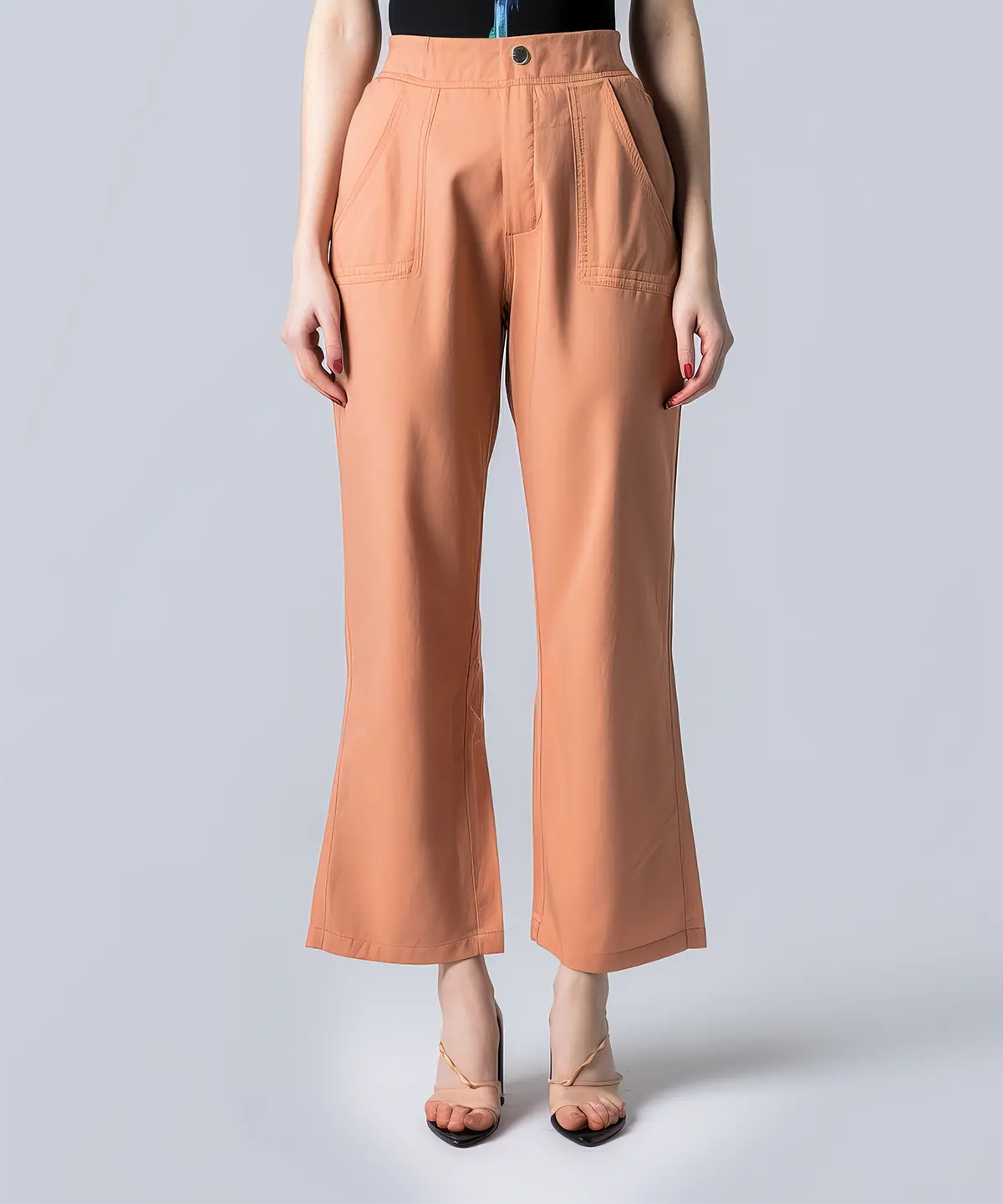 Uyluk ve Bacak Estetiği Nasıl Yapılır?